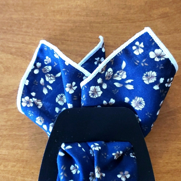 Floral cotton pocket square. Navy blue with white and brown flowers. - Picture 3 of 4